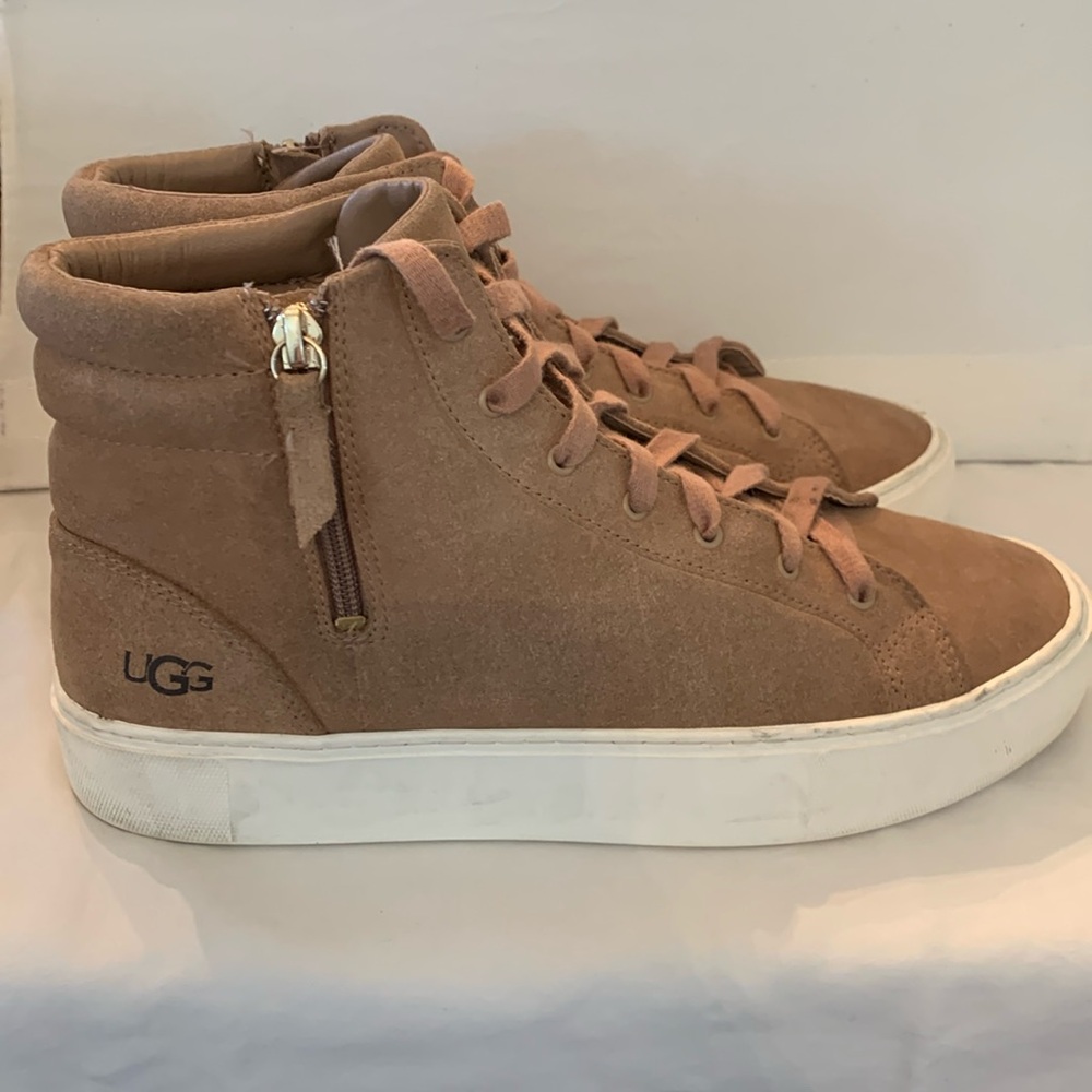 UGG Olli Suede Tan High Top Side Zip Lace Up Sneakers Size 10